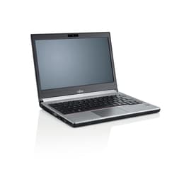 Fujitsu LifeBook E736 13.3-inch (2016) - Core i5-6300U - 8GB - SSD 256 GB QWERTZ - German