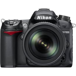 Reflex D7000 - Black + Nikon NIKON AF-S DX NIKKOR 18-135MM F/3.5-5.6G IF-ED f/3.5-5.6