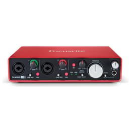 Focusrite Scarlett 2I4 Audio accessories