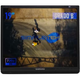 19-inch Samsung 943BM 1280 x 1024 LCD Monitor Black