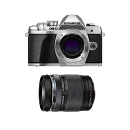 OM-D E-M10 III - Black/Silver + Olympus M.Zuiko Digital 14-150mm f/4-5.6 ED II f/4-5.6