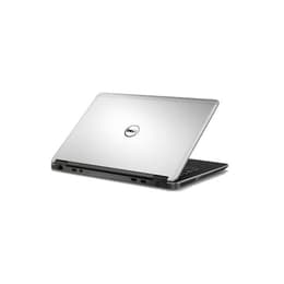 Dell Latitude 3330 13-inch (2018) - Core i3 - Gen 8 (U) - 8GB - SSD 128 GB QWERTY - Swedish