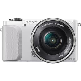 Alpha NEX-3N - White + Sony E 16-50mm f/3.5-5.6 PZ OSS f/3.5-5.6