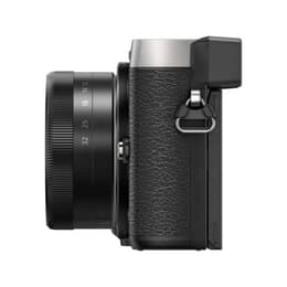 Lumix DMC-GX80 - Black/Silver + Panasonic G Vario 12-32mm f/3.5-5.6 ASPH. f/3.5-5.6