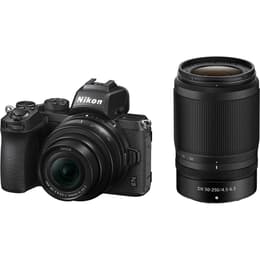 z 50 - Black + Nikkor Nikkor DX 16-50 mm f/3.5-6.3 VR + Nikkor Z DX 50-250 mm f/4.5-6.3 VR f/3.5-6.3 + f/4.5-6.3