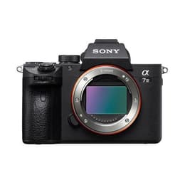 Reflex Alpha 7 III - Black + Sony FE 50mm f/1.8 f/1.8
