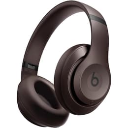 Beats Studio Pro noise-Cancelling wireless Headphones - Brown