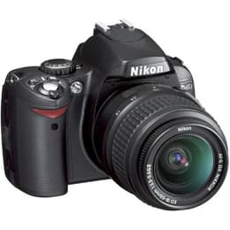 Reflex D40 - Black + Nikon AF-S DX Nikkor 18-70mm f/3.5-4.5G IF-ED 