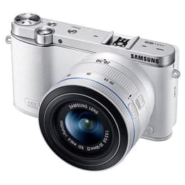 NX3000 - White + Samsung Samsung Lens 20-50mm f/3.5-5.6 ED OIS f/3.5-5.6